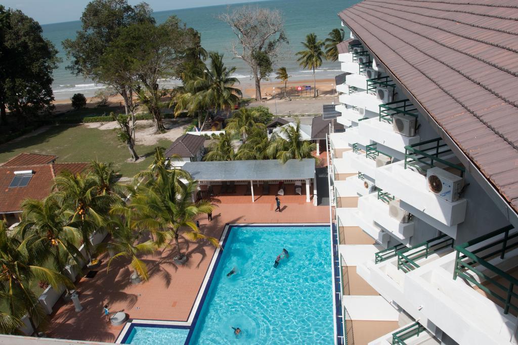 Akar Beach Resort Port Dickson Exterior photo